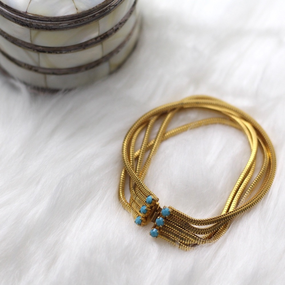 Multi Gold Chain Buckle Bracelet